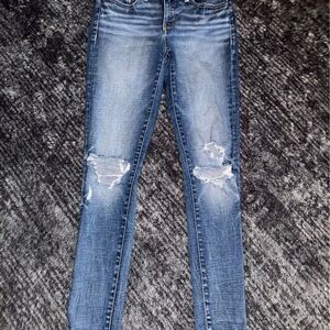 Buckle Black Distressed Women Jeans